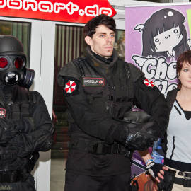 Cosplay Umbrella Corp. (Biohazard / Resident Evil)